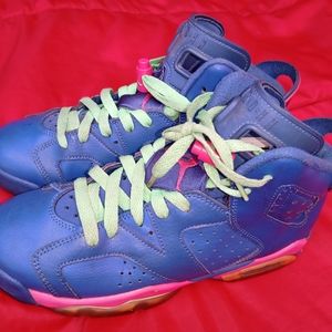 $$45$$ JORDAN RETROS SZ.6Y